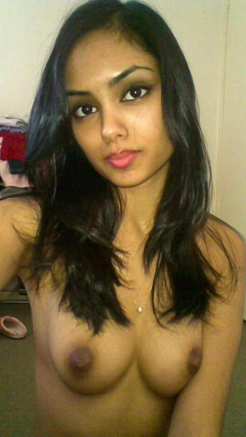 desi chubby nude pics 1