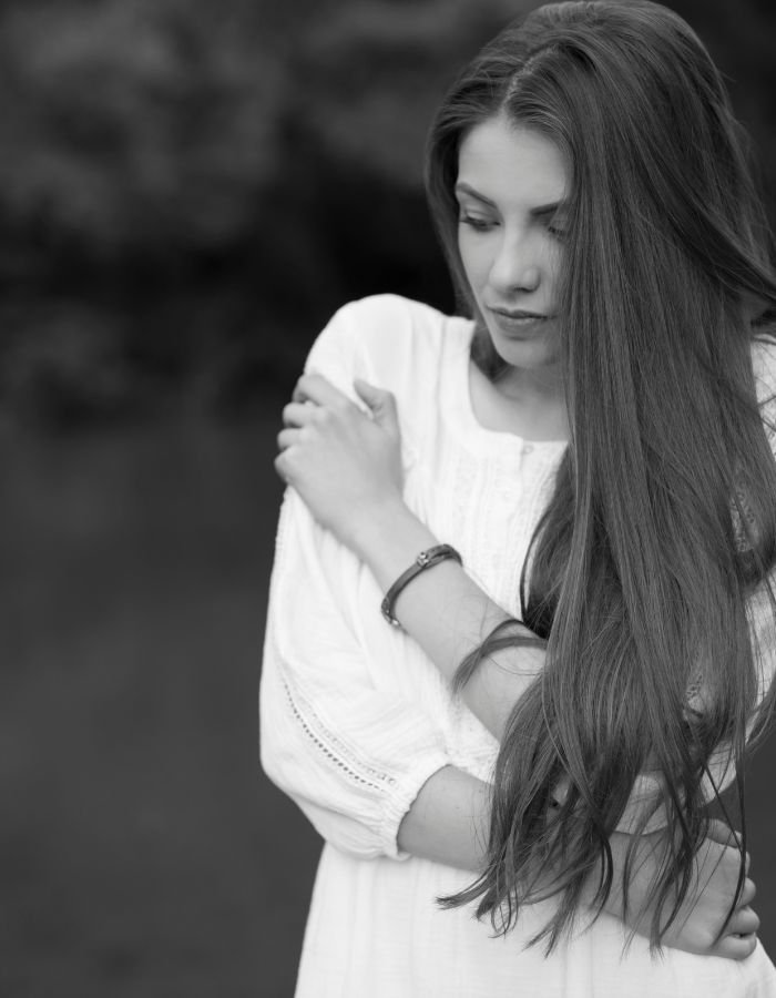 emotional sad girl dp aethetic image hd