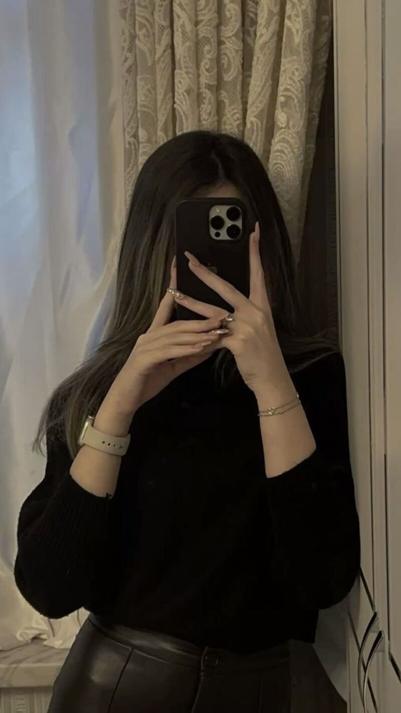 mirror selfie girl photos 3
