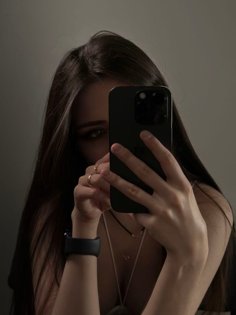 mirror selfie girl pics